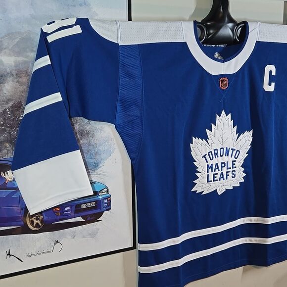 Toronto Maple Leafs #91 TAVARES NHL Game Day Jersey - Picture 5 of 11